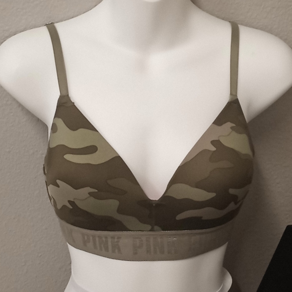 Pink VS SZ. 32D CAMOUFLAGE BRA